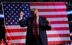 Nhiều nghệ sĩ rút khỏi concert của Mỹ, ông Trump nổi giận