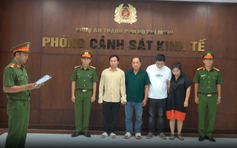 TP.HCM: Bắt giam giám đốc 'phù phép' a xít công nghiệp thành giấm ăn