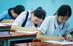 Thi lớp 10 TP.HCM: Đề chính thức môn ngữ văn bàn về 'những sắc màu cảm xúc'