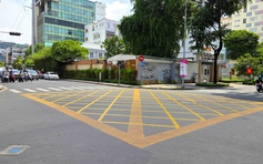 Vạch mắt võng mới kẻ giữa giao lộ TP.HCM có ý nghĩa gì, đi sai có phạt?