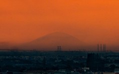 Khoảnh khắc hiếm ở TP.HCM ngày Hạ chí: Thấy núi Bà Đen cách khoảng 100 km