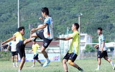 Giải bóng đá không chỉ mang lại những khoảnh khắc hồi hộp trên sân cỏ