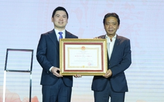 CLB Hà Nội kỷ niệm 20 năm thành lập, đón nhận Huân chương Lao động hạng nhì