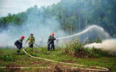 Giả định cháy rừng vì nắng nóng, Đà Nẵng huy động hàng trăm người dập lửa
