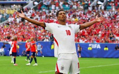 Bellingham gia nhập cuộc đua Vua phá lưới cùng Messi, Mbappe: Là tiền vệ duy nhất!