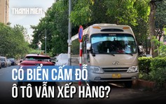 Lòng đường biến thành bãi đỗ xe dịch vụ: Cư dân bất an vì mất an toàn giao thông