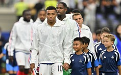HLV Deschamps đáp trả chỉ trích, Mbappe vẫn sẽ đá chính trận tranh HCĐ với Anh