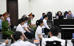 Vợ 'ông trùm' báo ốm, tòa hoãn xử và sẽ tới bệnh viện để xác minh