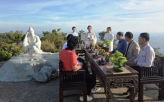 Ra mắt tour thưởng trà trên đỉnh Bàn Cờ, nơi tỉ phú Bill Gates từng ghé thăm