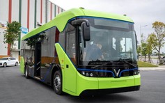 Quảng Ninh thí điểm xe buýt điện đưa đón học sinh