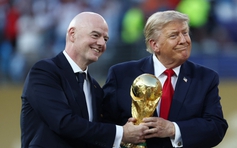 Đảng Dân chủ Mỹ điều tra quan hệ giữa Chủ tịch FIFA và ông Trump