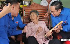 'Nhìn nó vậy chứ nó lì lắm nha, đang học cái bỏ đi theo cách mạng'