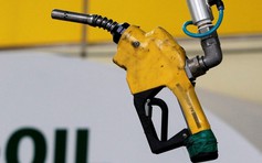 Giá xăng dầu hôm nay 3.7.2026: Giảm đồng loạt, xăng E10 về mốc 20.000 đồng/lít