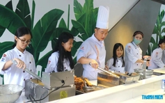 Chi gần 7 triệu đồng cho con học nấu ăn, dù đồ ăn giao tận cửa