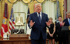 Tổng thống Trump thừa nhận đã ‘nhờ’ Chủ tịch FIFA can thiệp, khăng khăng ‘chỉ đấm vào mặt nhau mới là lỗi’