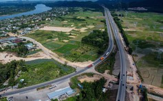 Cao tốc Cam Lộ - La Sơn tạm dừng lưu thông ban đêm từ ngày 10.7