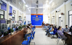 Viên chức quản lý phải tự nguyện từ chức nếu vợ chồng, con cái vi phạm pháp luật