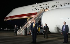 Ông Trump bất ngờ không dùng chuyên cơ Qatar tặng giữa lo ngại an ninh