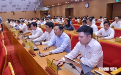 Hà Nội miễn nhiệm chức ủy viên UBND thành phố với 11 người đứng đầu sở, ngành