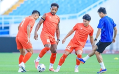 Đội tuyển Việt Nam không ai đau ốm, bất ngờ tập sân Mỹ Đình trước ngày sang Malaysia