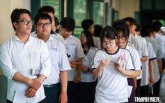 Trường đại học nào còn xét tuyển bổ sung, điểm nhận hồ sơ bao nhiêu?