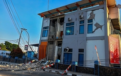 Động đất 7,7 độ Richter rung chuyển Indonesia, xuất hiện sóng thần