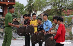 Chung dòng máu Lạc Hồng: Thượng úy công an giữ hồn chiêng cổ
