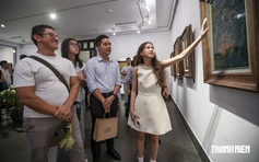 Gen Z 'kể câu chuyện' sơn mài bằng góc nhìn mới