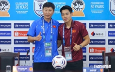 HLV Kim Sang-sik: ‘Nhiều người hỏi tôi xin vé xem chung kết, có lẽ tôi phải tắt điện thoại’