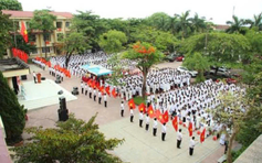 60 năm mái trường mang tên Đồng Hới