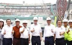 Chủ tịch FIFA tạm biệt siêu sân PVF, ra sân bay lên chuyên cơ về nước: ‘Việt Nam như nhà của tôi’