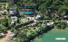 Villa, homestay 'mọc như nấm' trong rừng phòng hộ: Sẽ cưỡng chế nhiều công trình