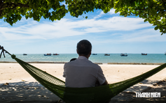 Chuyện lạ ở làng biển Cảnh Dương 400 năm tuổi, nơi đàn ông biết hát ru