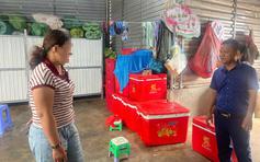 Phạt 27 triệu đồng chủ cơ sở nấu tiệc phục vụ món gà có dòi