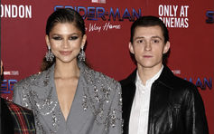 Vợ chồng Zendaya và Tom Holland xô đổ kỷ lục phòng vé