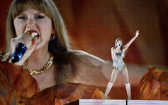 Nhạc Taylor Swift bất ngờ 'bốc hơi' khỏi video của ông Trump