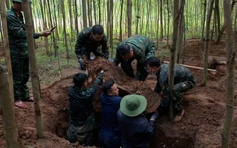 Phát hiện thêm 4 hài cốt liệt sĩ ở xã Dân Hóa cùng nhiều di vật