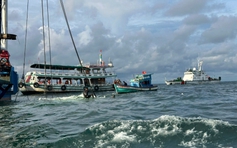 Tìm thấy thi thể 2 thuyền viên sau vụ tàu lật ở vùng biển Hòn Khoai