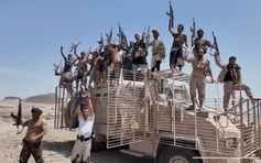 Ông Trump nói Houthi đề nghị Mỹ không can thiệp xung đột
