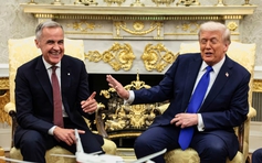 Thủ tướng Canada Carney kể về lời đùa của ông Trump khi tặng chìa khóa Nhà Trắng