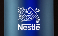 Nga tạm thời quản lý tài sản của Nestlé, Auchan
