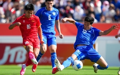HLV Ravshan Khaydarov: 'U.23 Việt Nam gây ra rất nhiều khó khăn cho U.23 Uzbekistan'