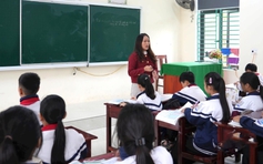 Giáo viên hợp đồng 10 - 20 năm ở Nghệ An thấp thỏm vì quy định mới