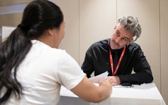 Hơn 1/3 thí sinh nói luyện thi IELTS cải thiện tự tin dùng tiếng Anh hằng ngày