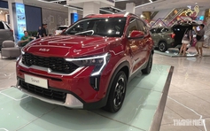 Sedan giảm, SUV tăng doanh số: Người Việt đổi gu mua ô tô?