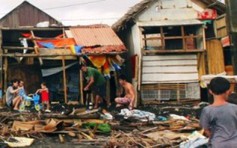 Philippines có nguy cơ hứng bão mới