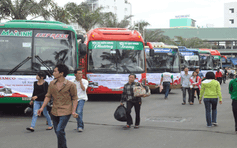 'Việt Nam tuy nghèo nhưng tiêu hoành tráng'