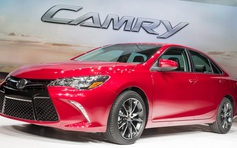 Toyota lột xác Camry 2015