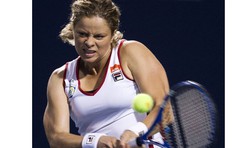 Kim Clijsters trở lại ấn tượng