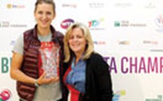 Azarenka nhận giải Aces Diamond Award 2013